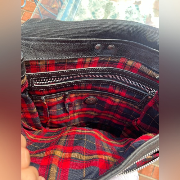 WILL Leather Goods Otto Crossbody Bag NWT - Picture 12 of 16